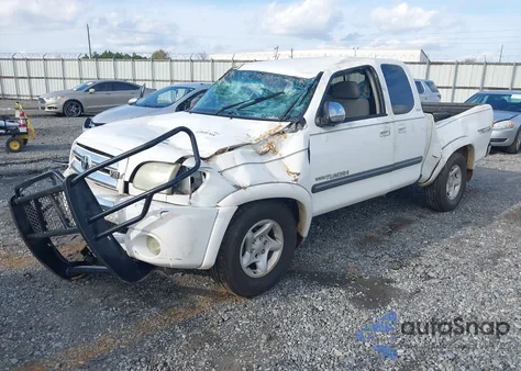 2003 Toyota Tundra Sr5 V8 из США, поврежденный, VIN 5TBBT44173S365196